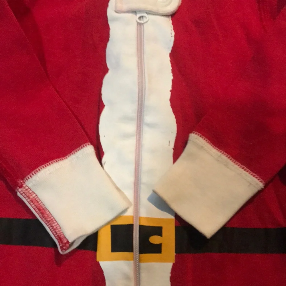 Hanna Anderson Santa jammies 60 6-9 and slippers‎